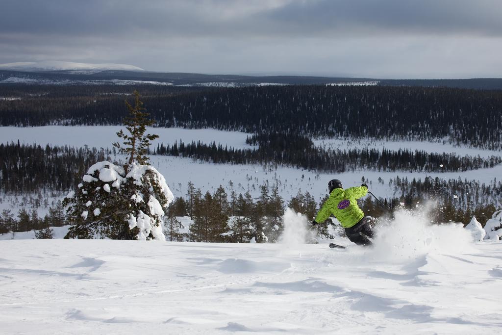 Lapland Hotels Saaga Ylläsjärvi Buitenkant foto