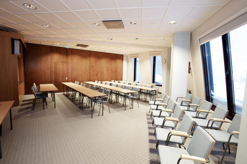 Lapland Hotels Saaga Ylläsjärvi Buitenkant foto