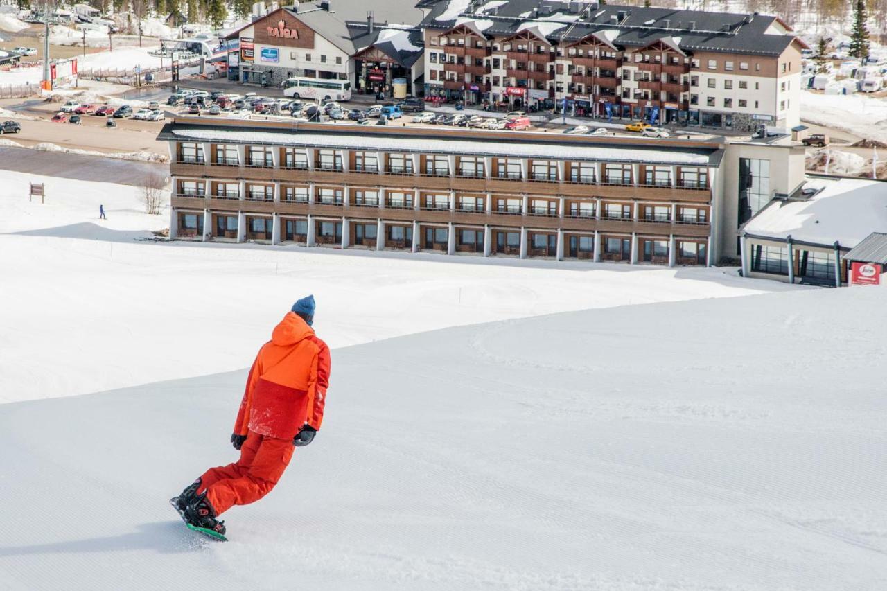 Lapland Hotels Saaga Ylläsjärvi Buitenkant foto